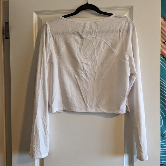 Lululemon Cropped Henley Long Sleeve - Picture 4 of 8